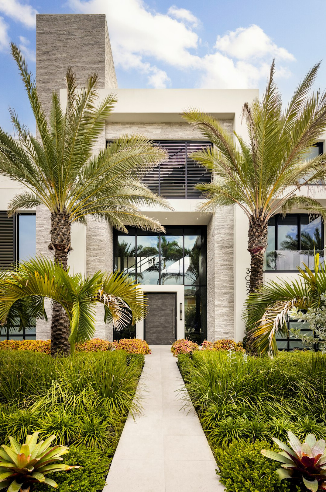 luxury celebrity villa exterior